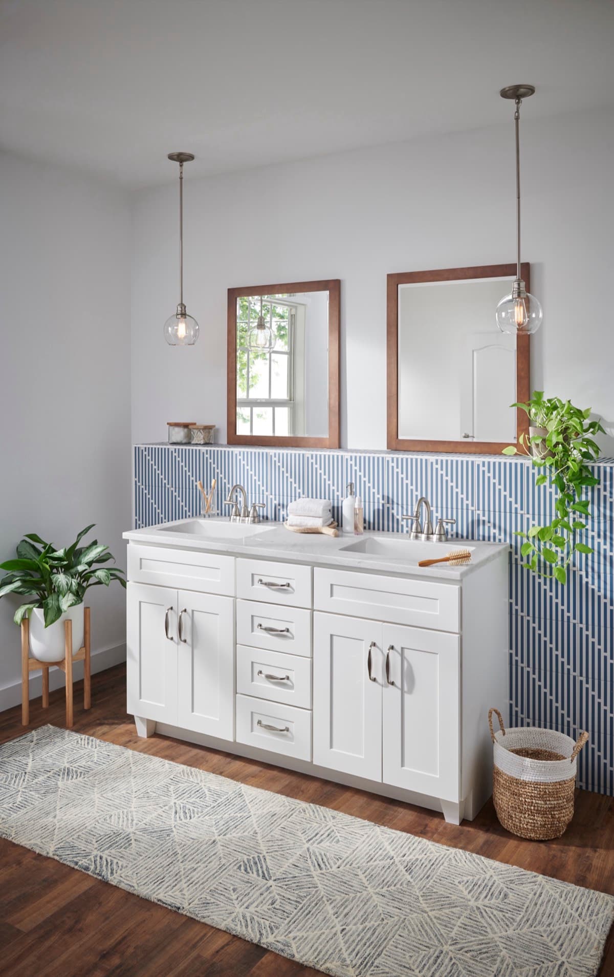 Cultured Marble Storm Cloud with Classic Dartmouth White vanity